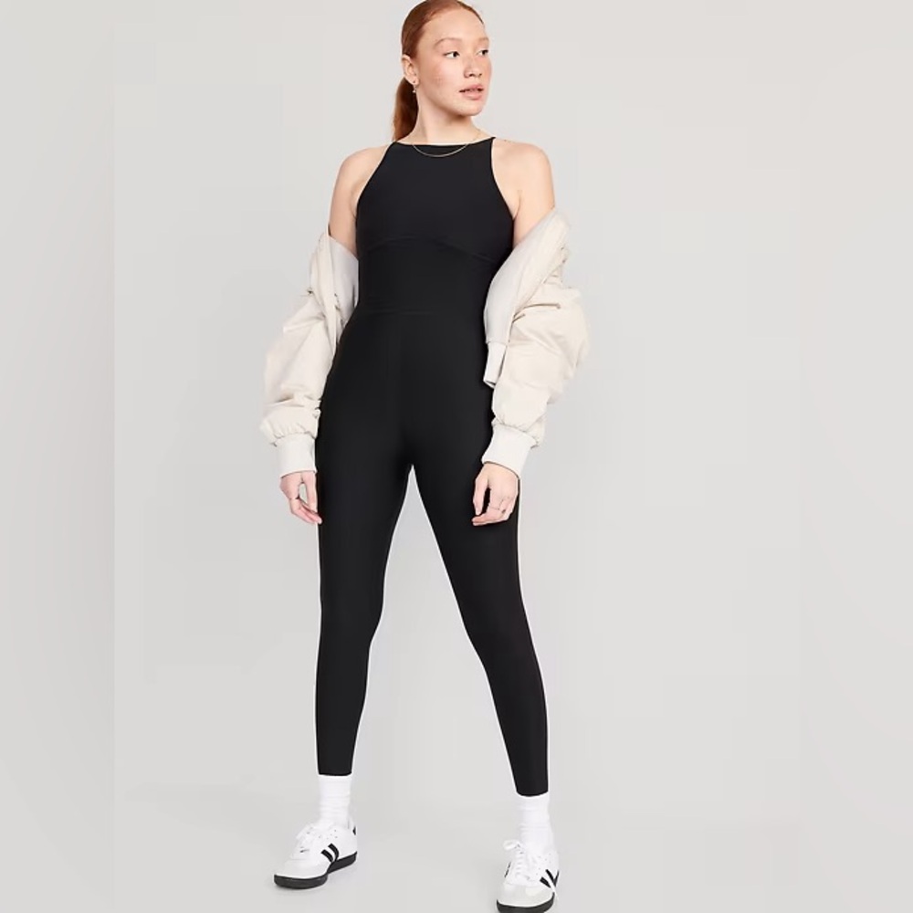 Old Navy Black Women's Jumpsuit
